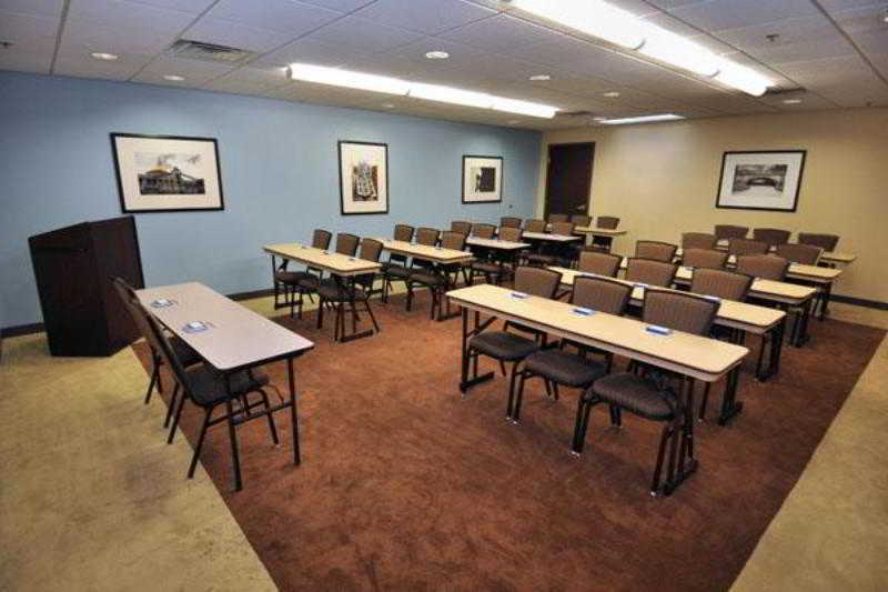 Freepoint Cambridge, Tapestry Collection By Hilton Cambridge